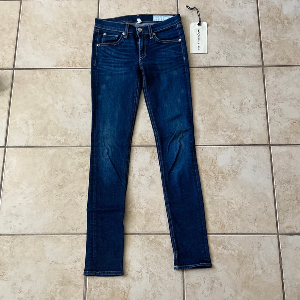⭐️ Rag & Bone jeans - 24